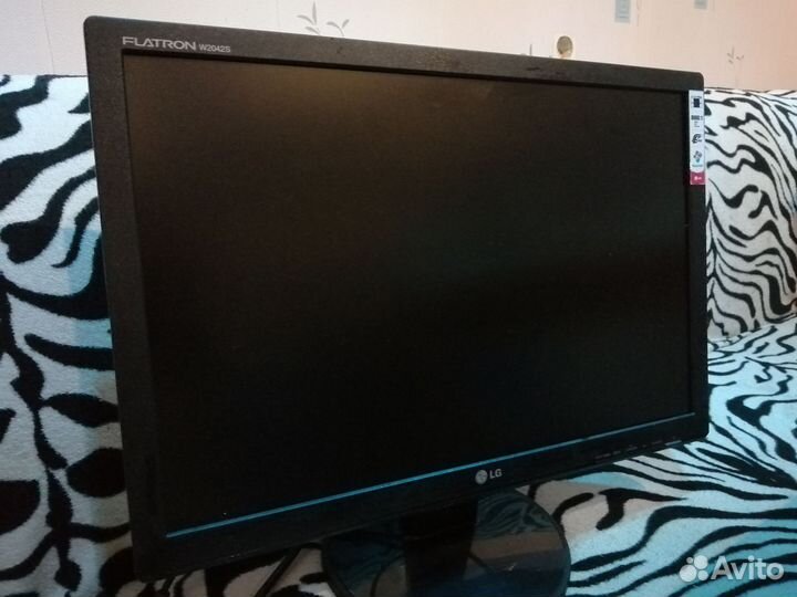 Монитор для компьютера LG