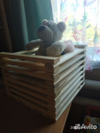 Напольное кашпо, ящик из дерева