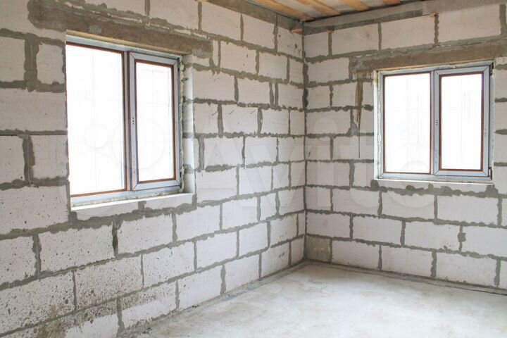 2-к. квартира, 54 м², 1/1 эт.