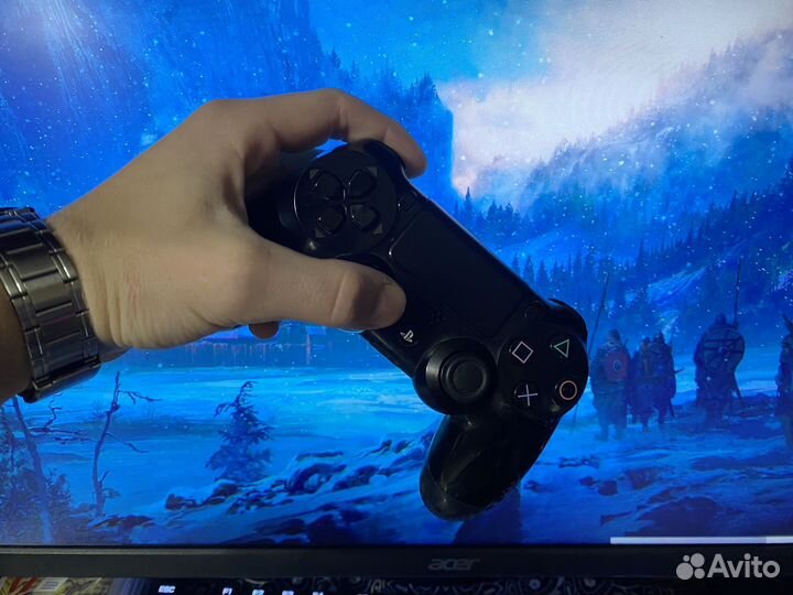 Sony ps4 slim 1tb+ 3геймпада