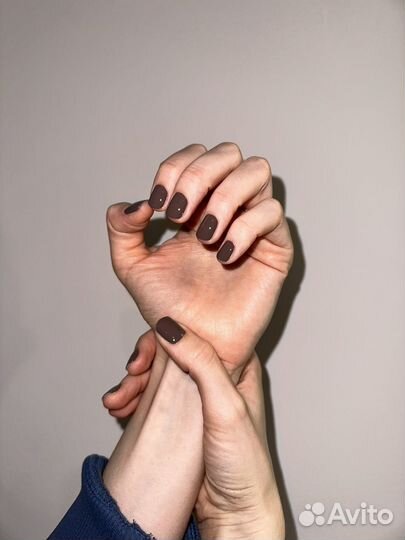 Сопровождение мастера маникюра