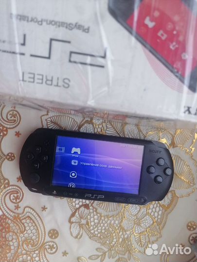 Sony PSP e 1004 прошитая коробка с играми