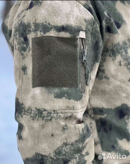 Демисезонный костюм Softshell. Зеленый мох