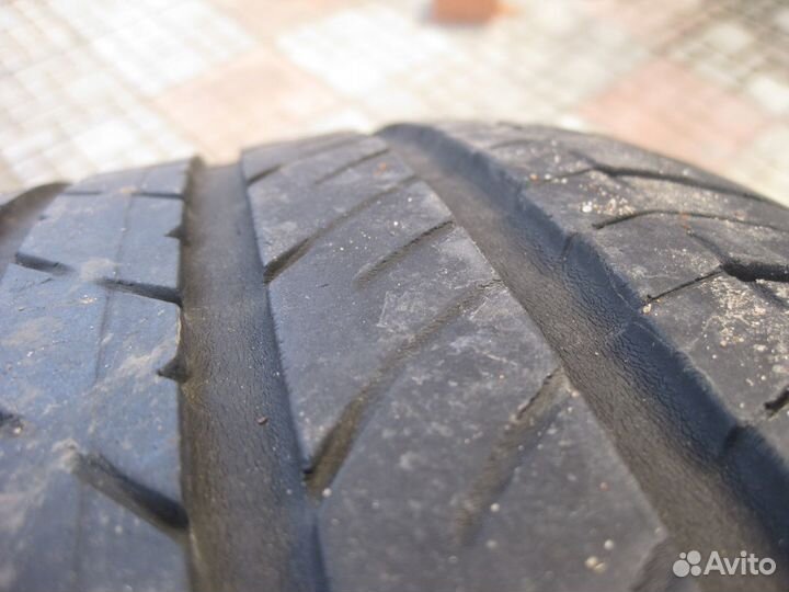 Bridgestone Dueler H/L 400 255/55 R19 107H, 1 шт