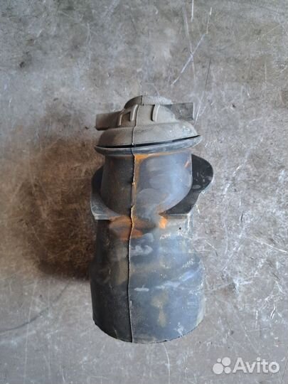 Пыльник рулевой колонки Cadillac SRX