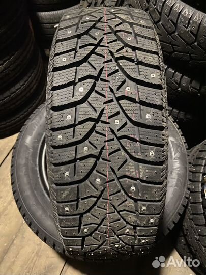 Bridgestone Blizzak Spike-02 195/60 R15 88T