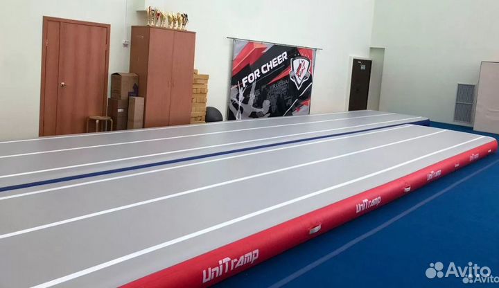 Надувная акробатическая дорожка UniTramp 10x2x0,3