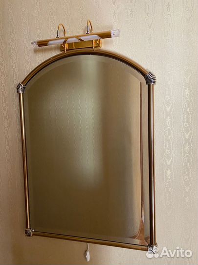 Зеркало с подсветкой