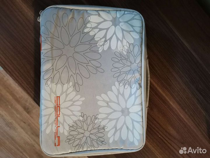 Сума-чехол для нетбука 10,2