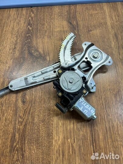 Стеклоподъемный механизм задний правый Nissan