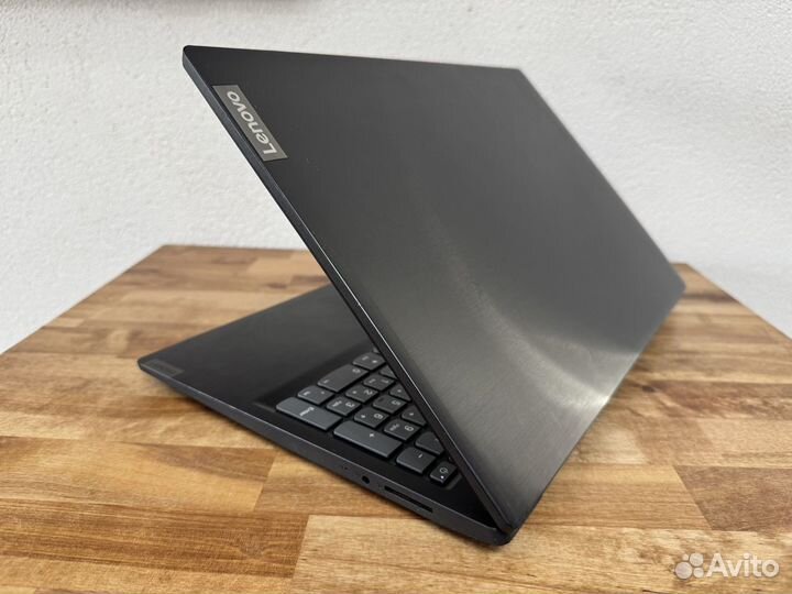 2022 Lenovo Full HD AMD A9 5 ядер 8Gb DDR4 SSD+500