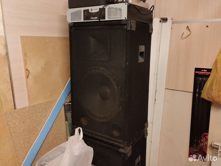 Crown LPS 2500 профессиональный усилитель мощности