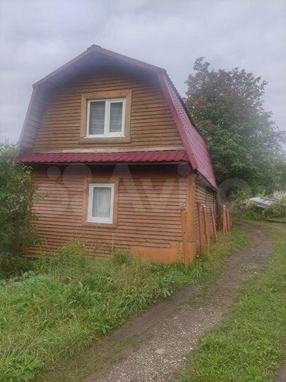 Дом 38 м² на участке 5 сот.