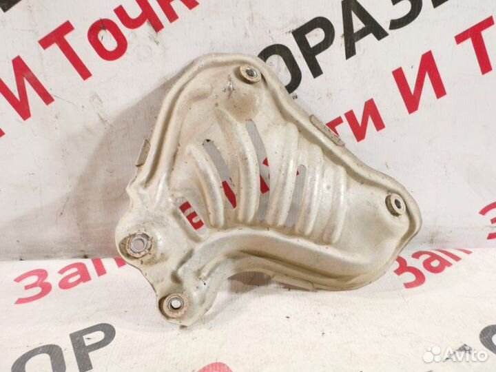 Тепловой экран Toyota Corolla седан 1.6 1zrfe 2007