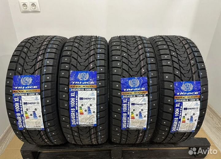Tri Ace Snow White II 245/45 R18 57H