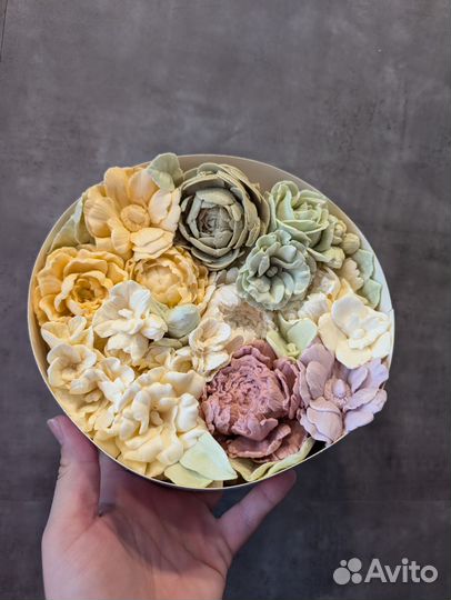 Коробочки с зефирными цветами