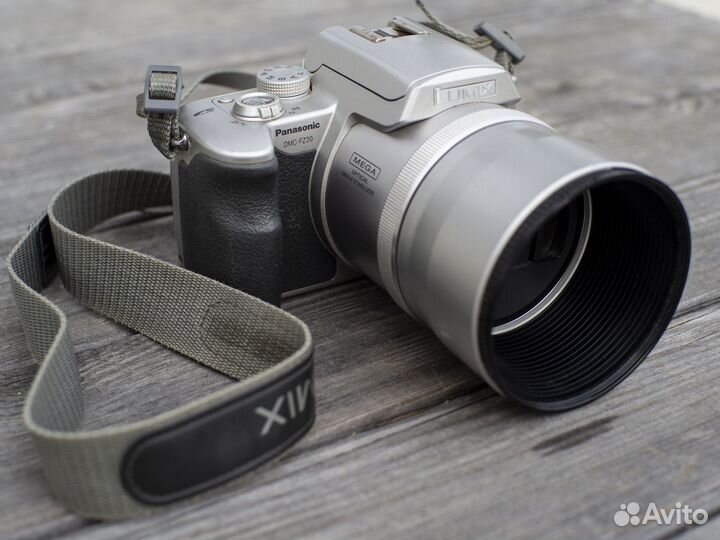 Фотоаппарат Panasonic Lumix DMC - FZ20