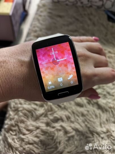 Samsung Gear s смарт часы