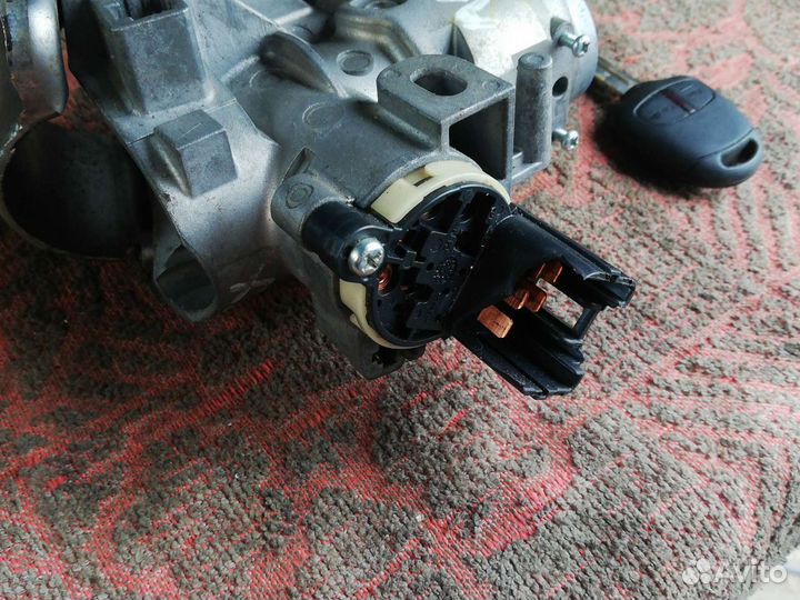 Замок зажигания Мицубиси ASX