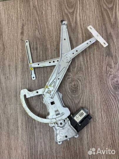 Стеклоподъемник передний левый Opel Meriva A