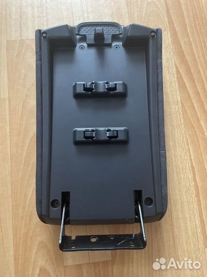 Подлокотник Nissan Qashqai