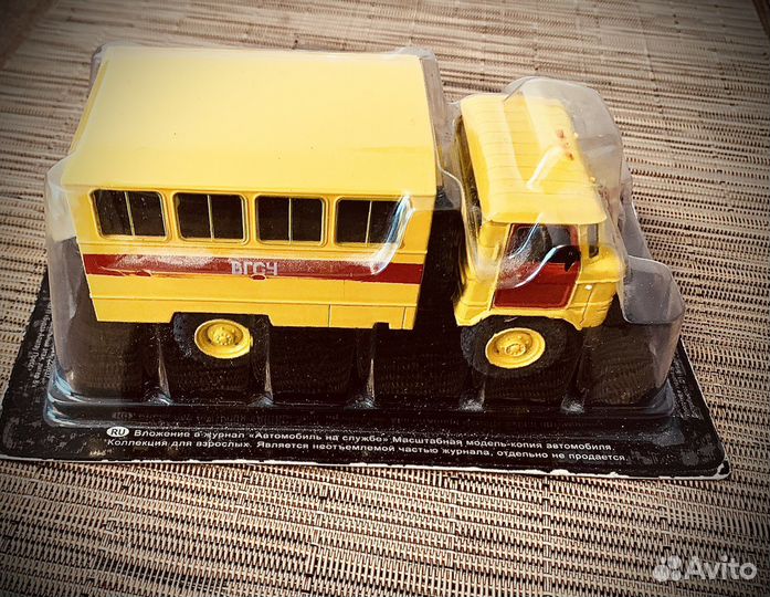 Модель автомобиля газ-66 1/43