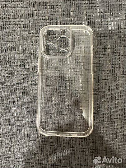 Чехлы на айфон 12 и айфон 14 про