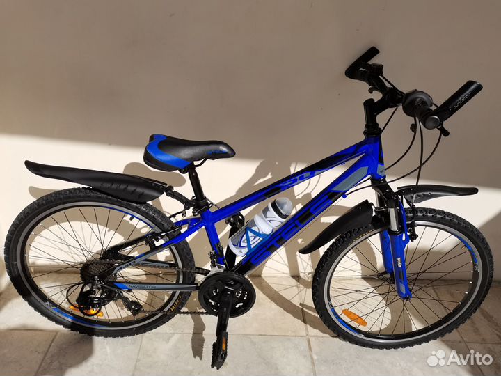 Два спортивных велосипеда stels navigator2.0sport