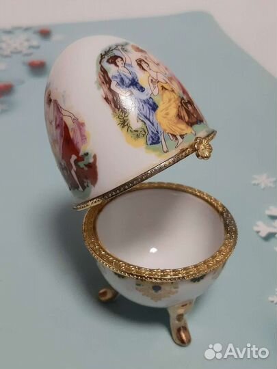 Шкатулка яйцо и глобус