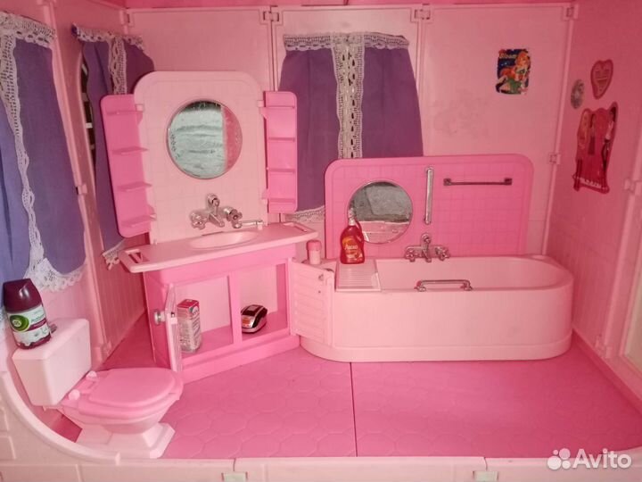 Домик кукольный