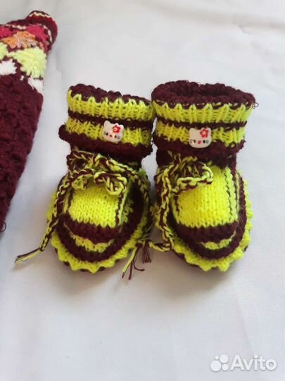 Пинетки и одеяло