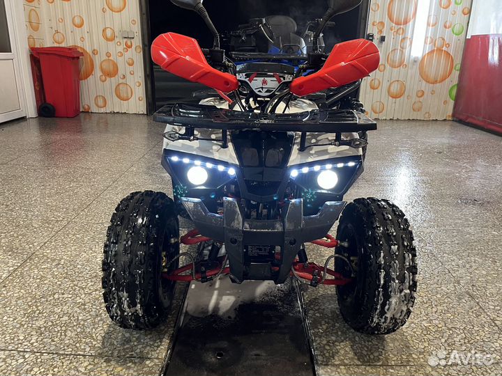 Продаю детский квадроцикл 125 куб см