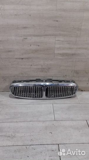 Решетка радиатора Jaguar X-Type С 2001 По 2008 Год