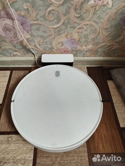 Робот пылесос xiaomi mi robot vacuum mop essential