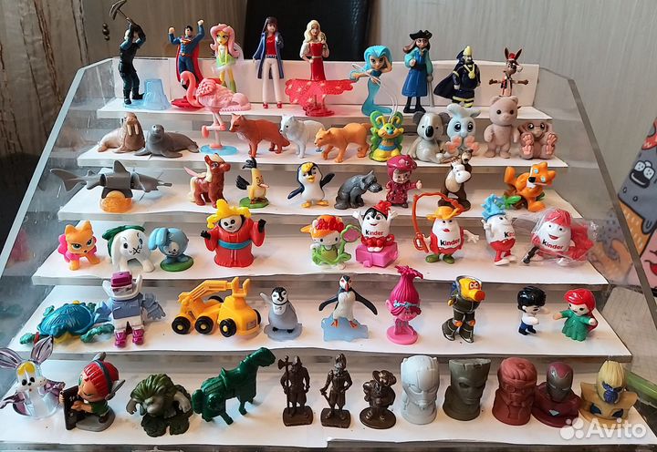 Киндер сюрприз, много разные