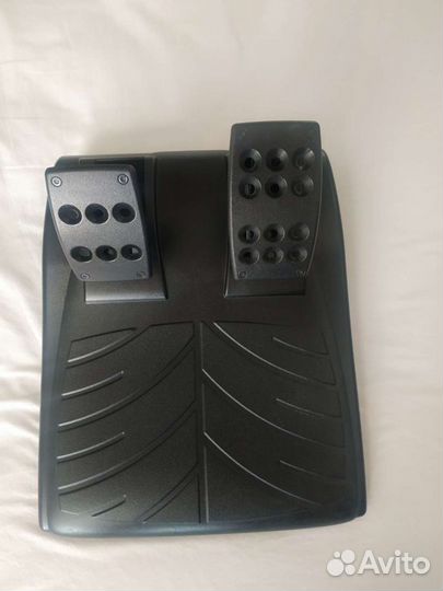 Logitech driving force gt в отличном сост