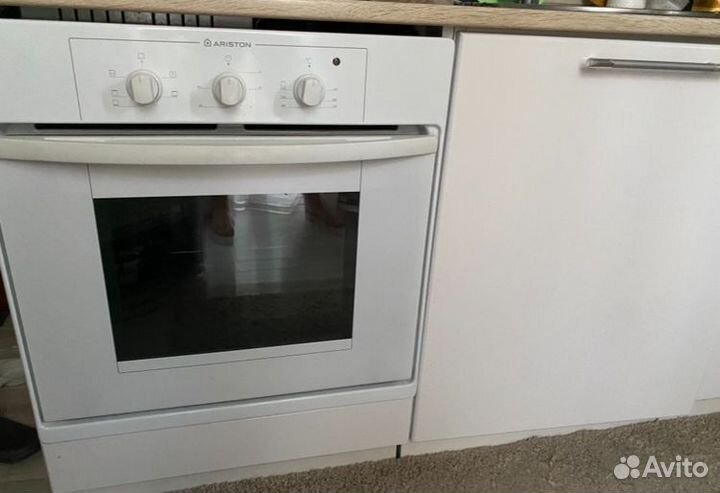 Духовой шкаф ariston