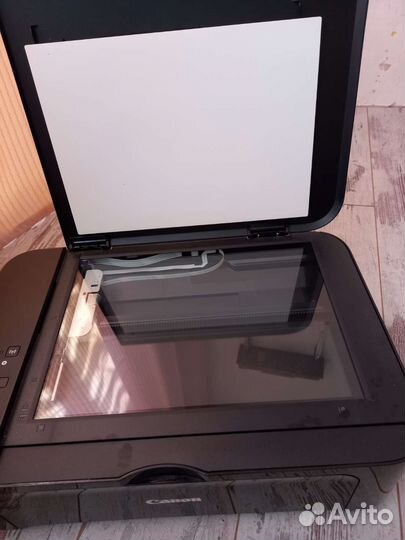 Цветной струйный принтер canon