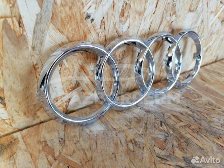 Эмблема передняя Audi A5 S5