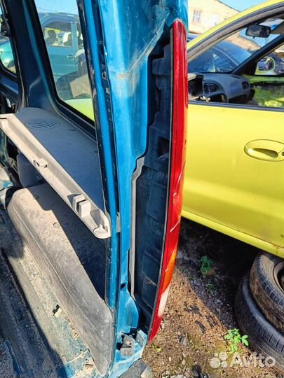 Фонарь задний правый Renault Kangoo 1 рестайлинг