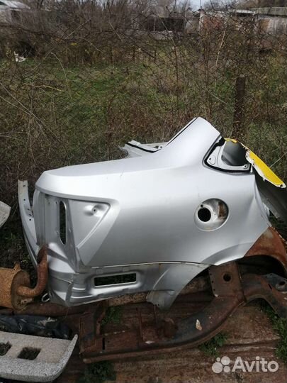 Крыло на гранту