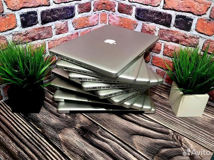 Apple MacBook 2011 Pro 15