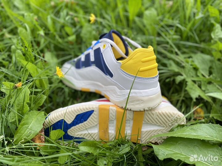 Adidas niteball