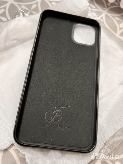 Продам новый чехол на 11 PRO MAX