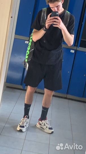 Тренер по большому теннису