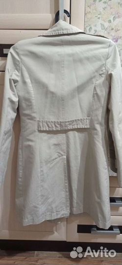 Пакет одежды и ботинки