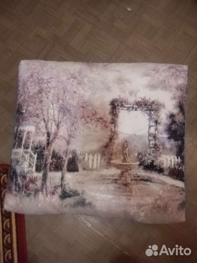 Подушки для дивана