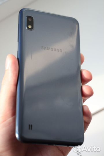 Samsung Galaxy A10, 2/32 ГБ