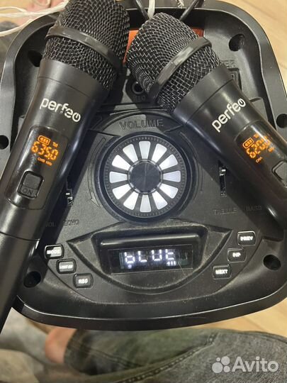 Сдам караоке колонку и 2 радиомикрофона