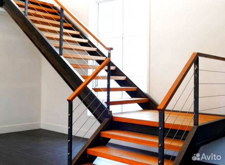 Лестница на металлическом каркасе дизайн 4073